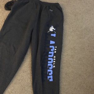 Tar heals Sweatpants